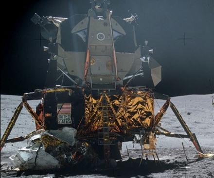 登月飞行器的着陆很简单