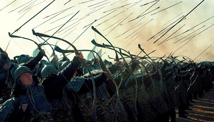弓箭是古代战争的利器之一（影视资料）