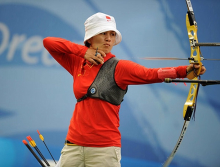 奥运冠军张娟娟在比赛中（资料图）
